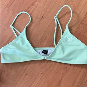 Boutinela petite style top